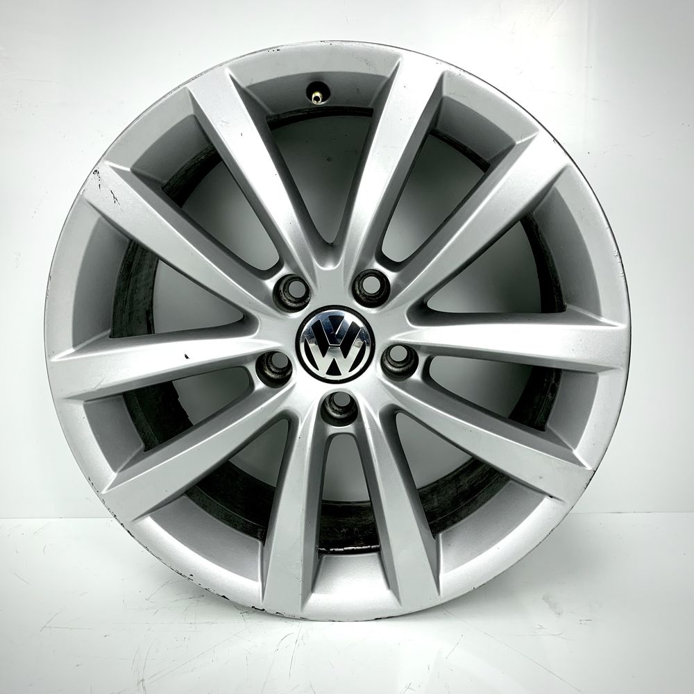 Felgi aluminiowe 17” Volkswagen Passat Golf Tiguan / 7J et45 (281)