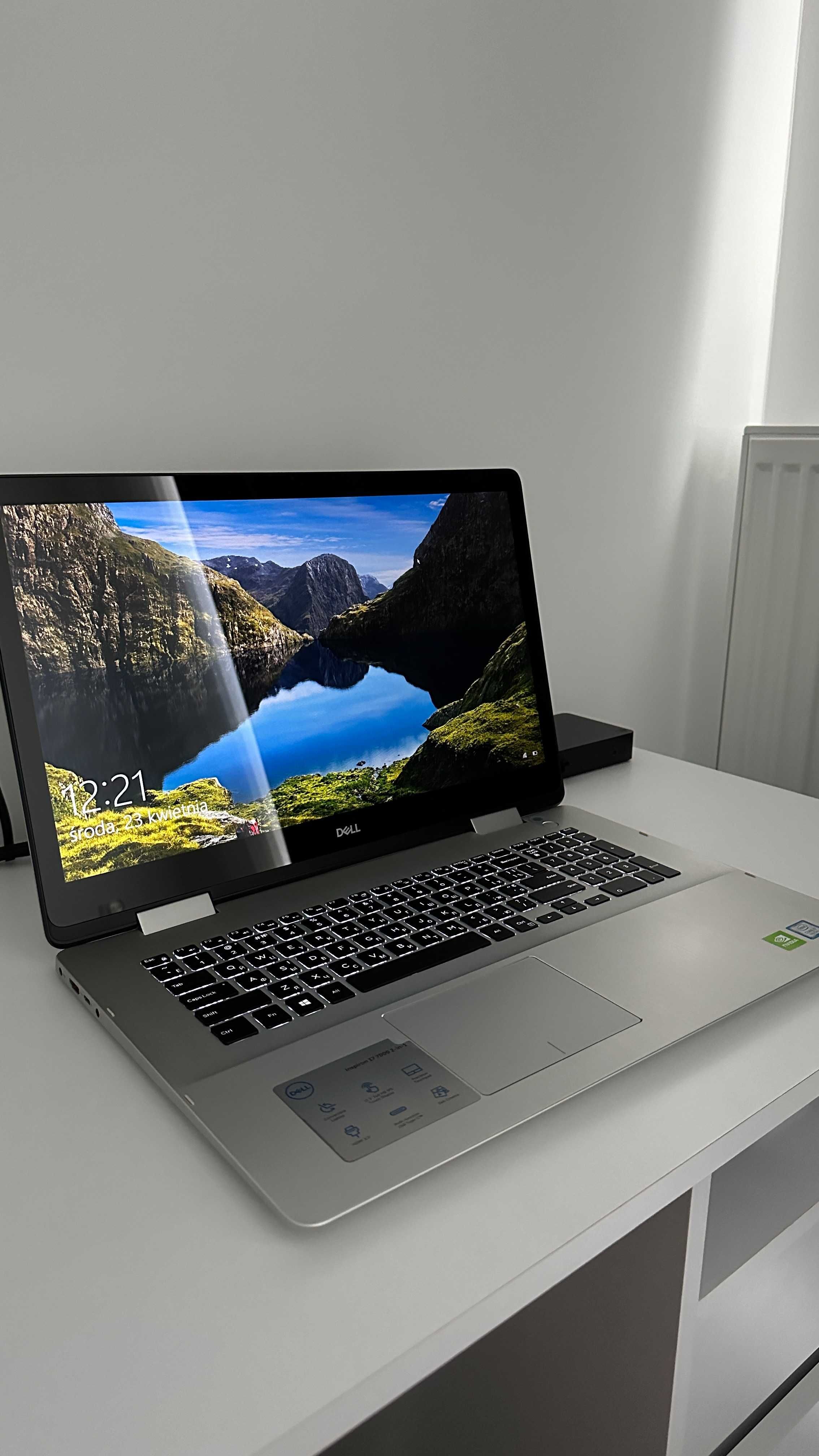 Laptop DELL Inspiron 7786 2w1 i7/16GB/SSD+HDD/FHD Touch/Win10 Pro