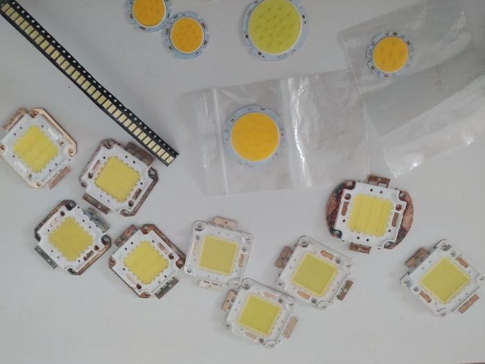 Продам світлодіоди Led