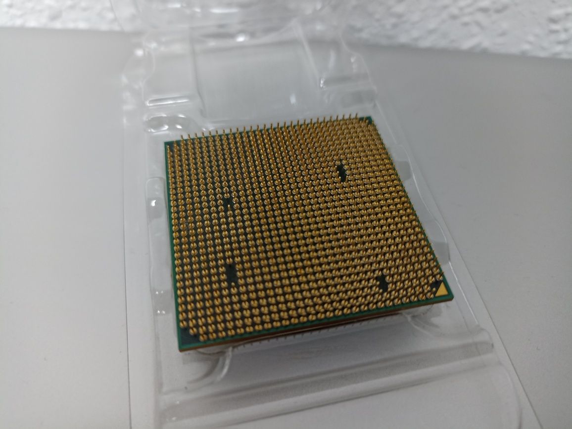 AMD Athlon II X4 640 3000 MГц ADX640WFK42GM AM2+/AM3/AM3+ TDP 95W