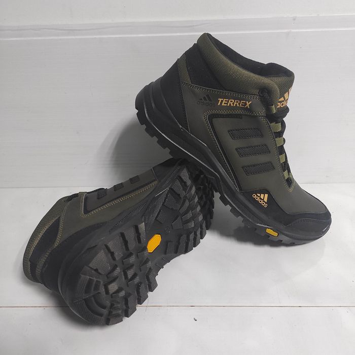 Adidas Terrex / хакі / 43-(28,5 см)
