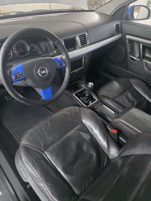 Продам Опель Вектра С 1.9 тди