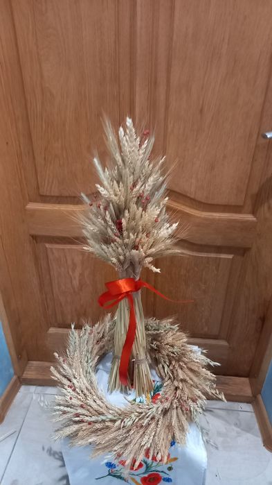 Дідухи   Снопи пшениці, жита