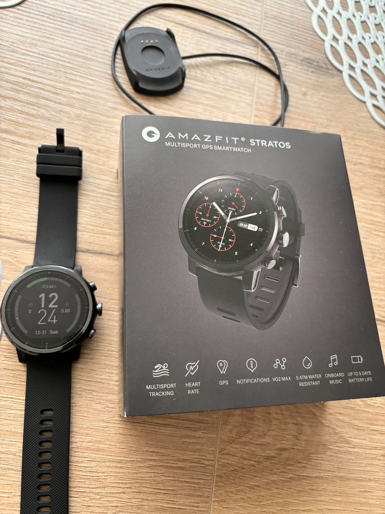 Smartwatch Amazefit Stratos