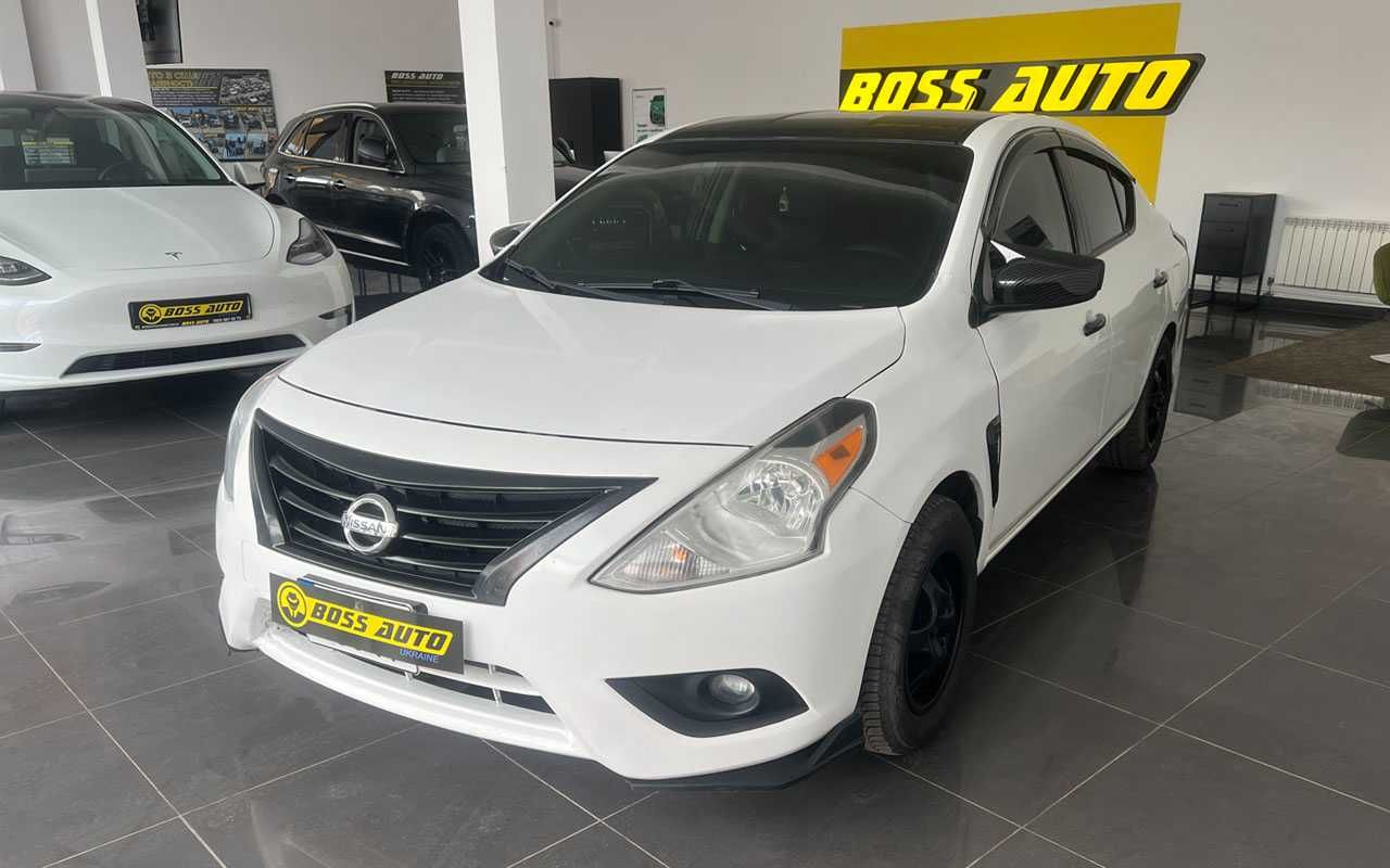 Nissan Versa 2017