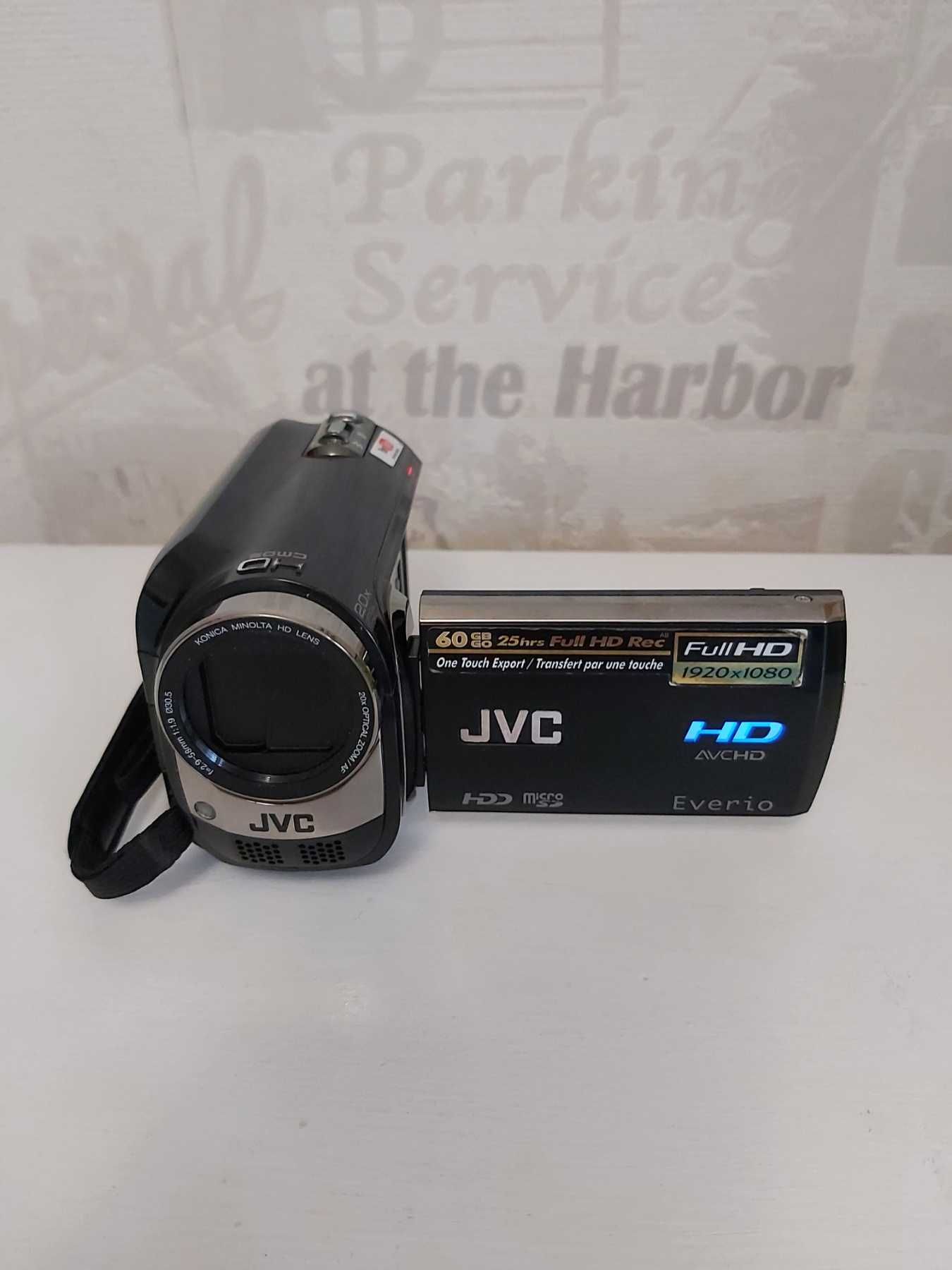 Продам видеокамеру JVC GZ-HD300, 60 GB, FullHD