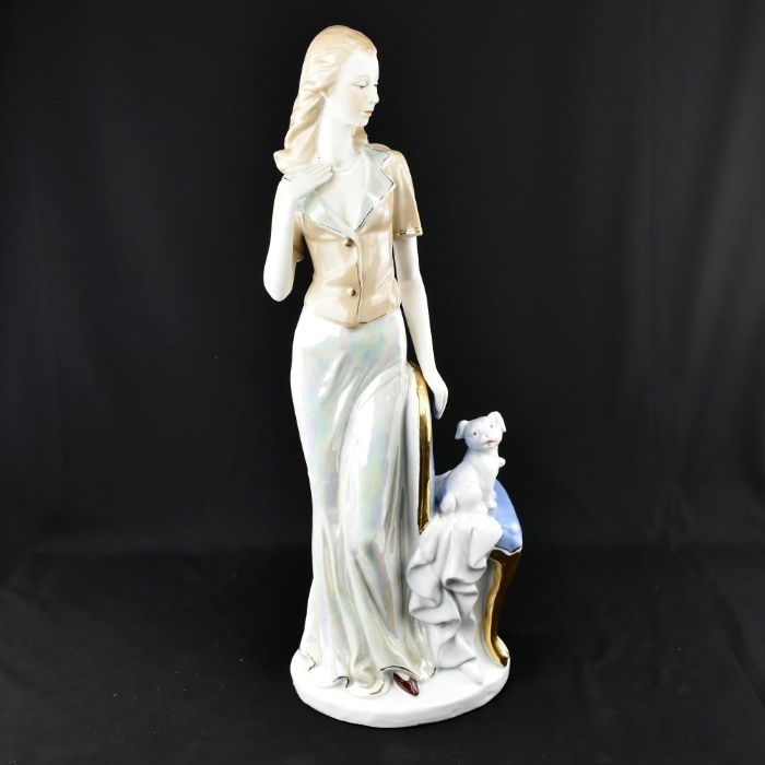 Grande Figura / Boneca em Porcelana