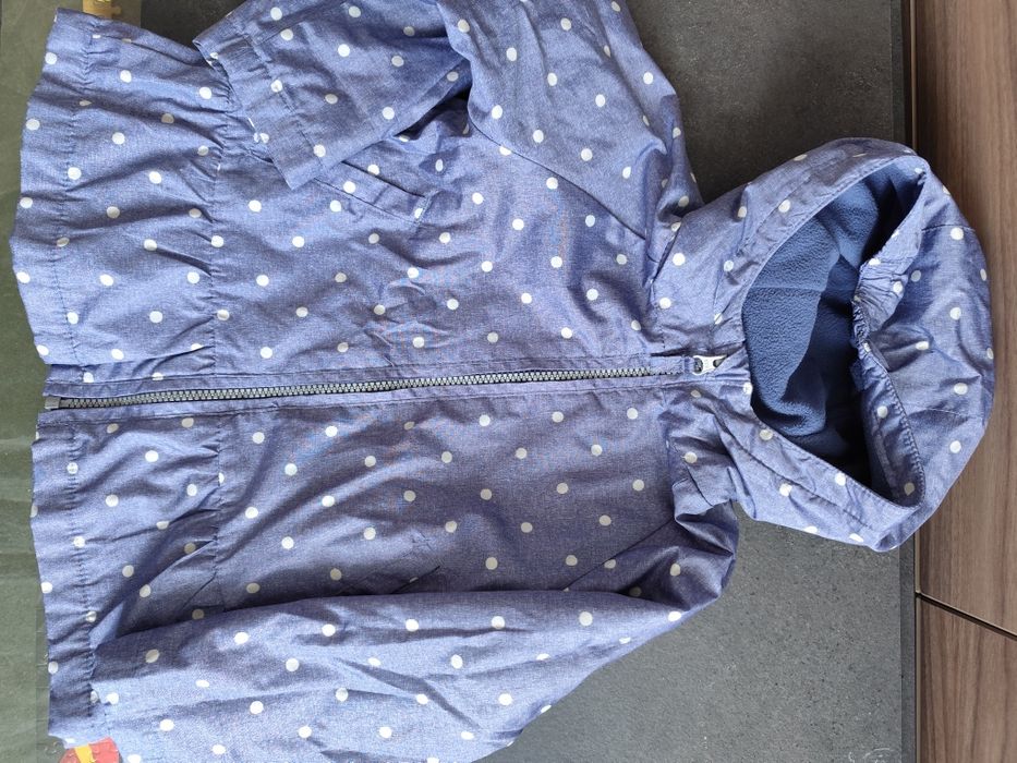 Вітрівка на дівчинку, 3 роки