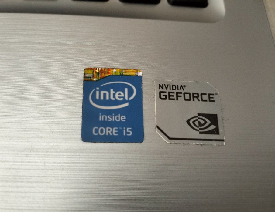 Asus _core i5/SSD 256/ram 12/Nvidia 940mx/новая батарея 3 ч.