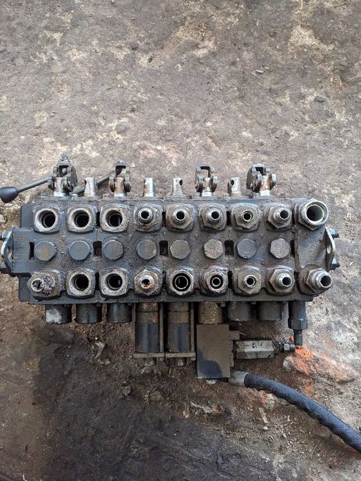 Гидророзподільник