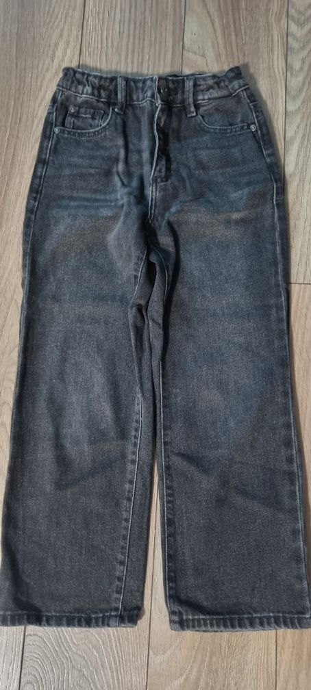 Jeansy szerokie Reserved r. 140