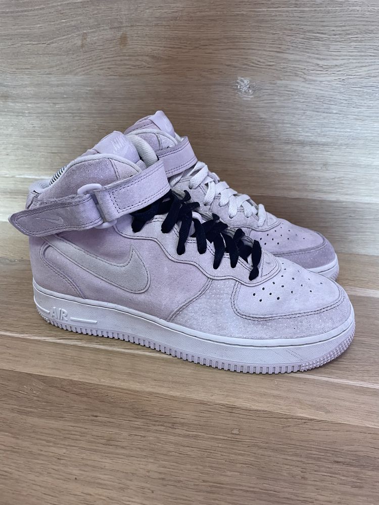 Жіночі кросівки взуття nike air force 1, розмір 38.5, 24см