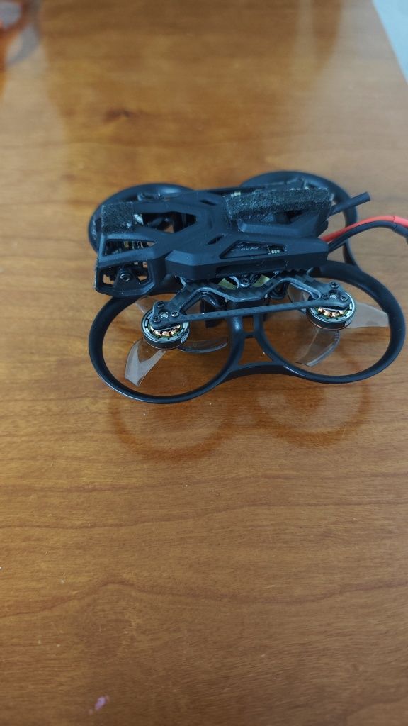 Drone Pavo Femto Versão PNP + 8 Baterias