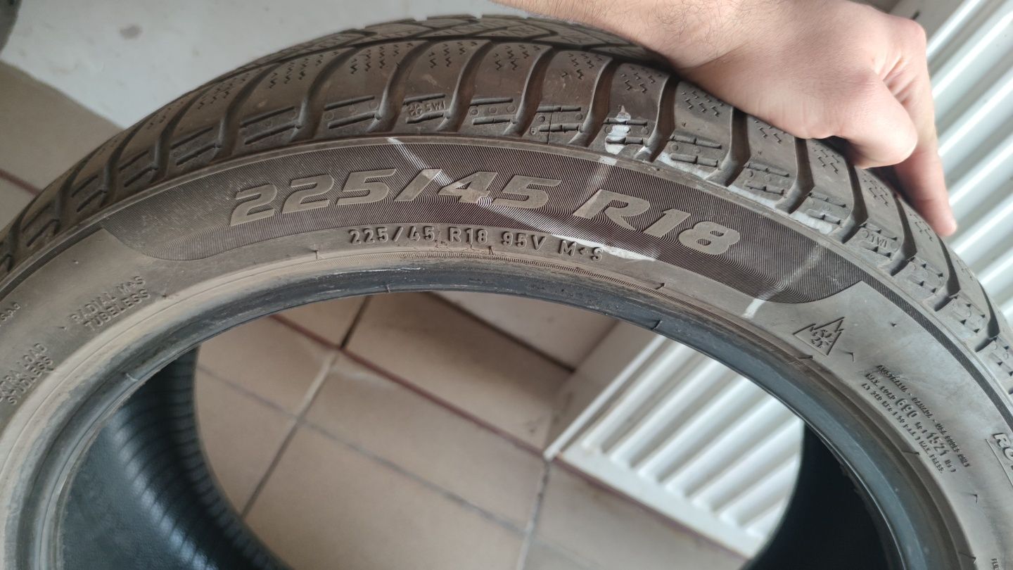 Opony Pirelli Sottozero 3 225/45/18