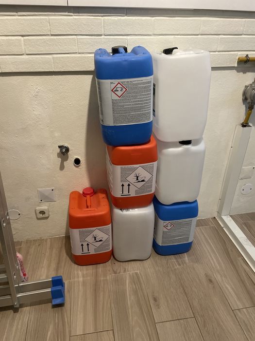 bidões 20l  Jericans