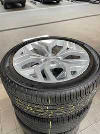 Cztery nowe felgi do Range Rover Velar  21 opony Michelin 265/45 R21