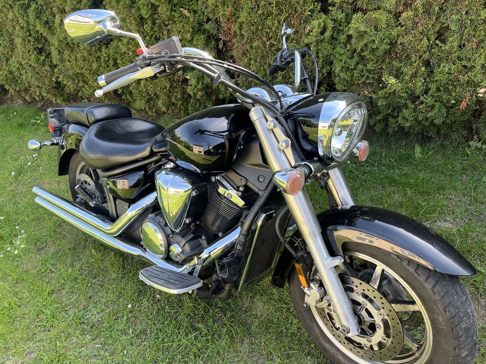 Yamaha V Star 1300 Midnight star