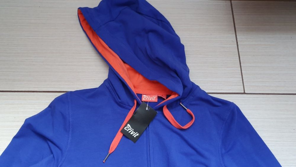 Nowa bluza z kapturem S