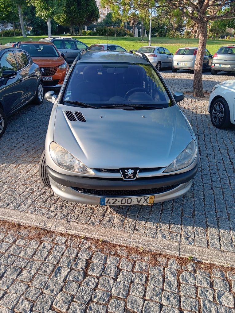 Peugeot 206 SW cinza prata