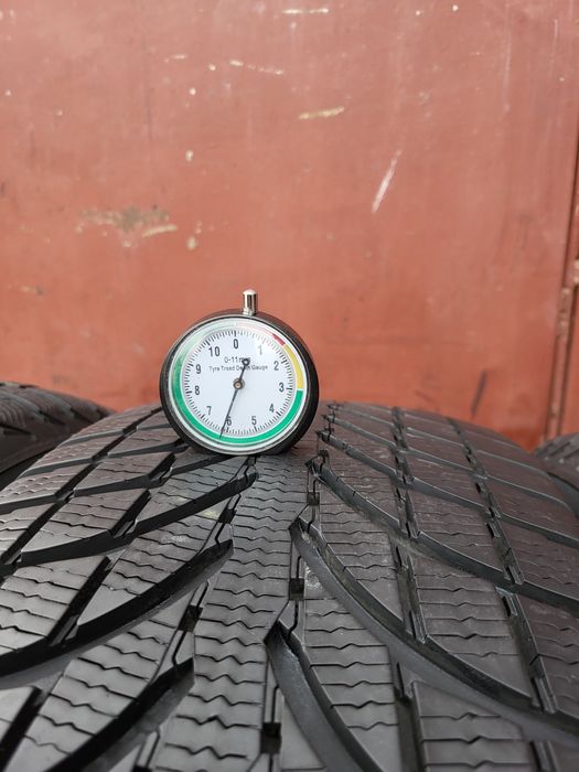 235/60/18 R18 Michelin Latitude Alpin 4шт ціна за 1шт шини