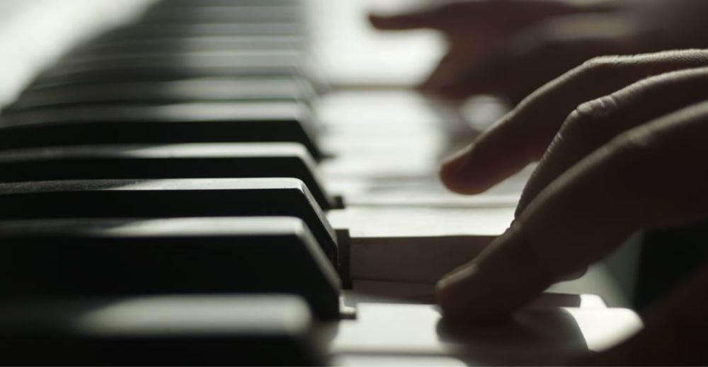 Lekcje gry na fortepianie/pianinie/umuzykalnianie