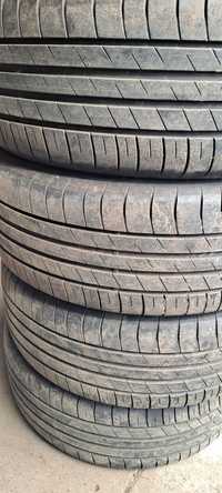 225/55/17 Goodyear lato