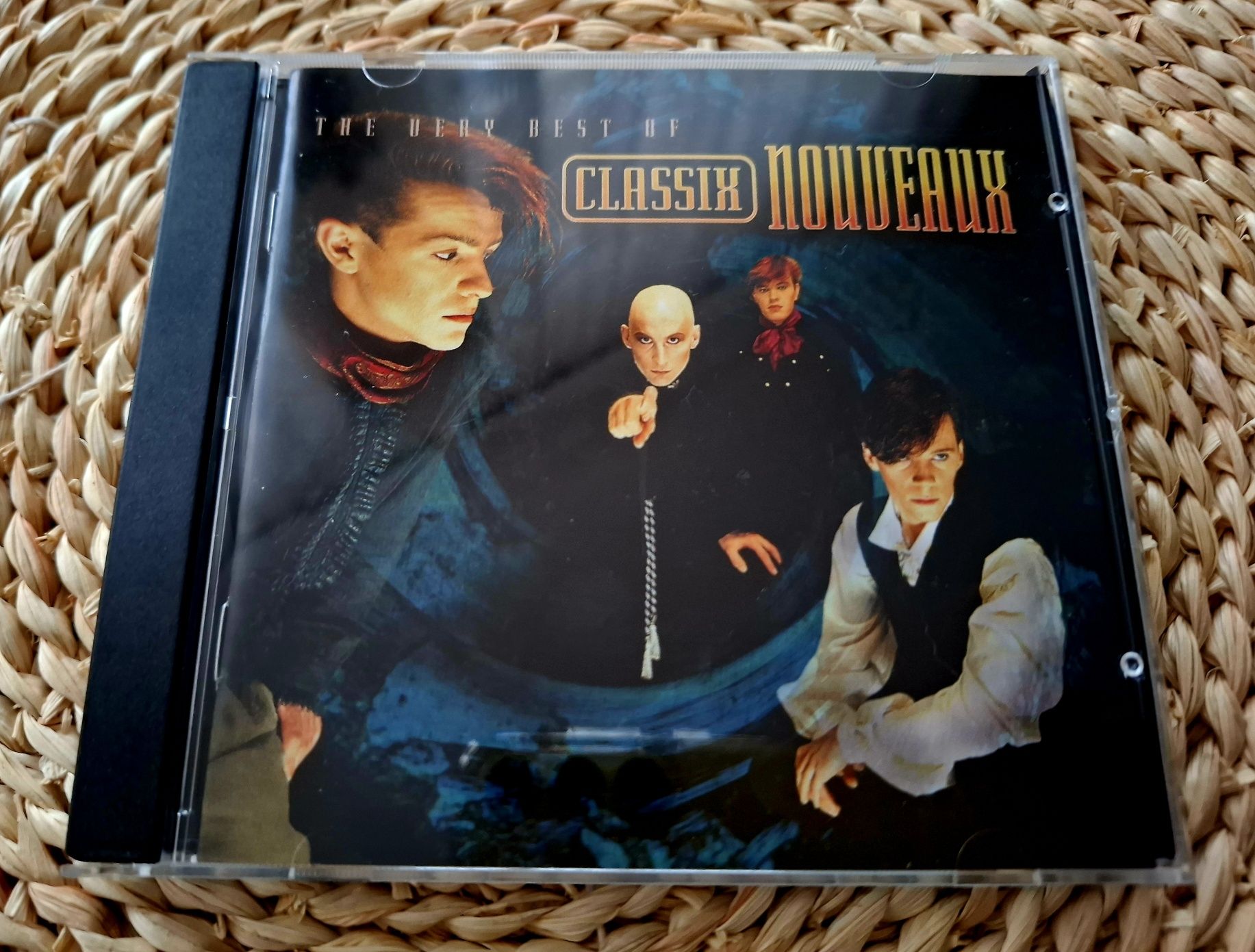 CD Classix Nouveaux "The Very Best of" 1997 RARYTAS