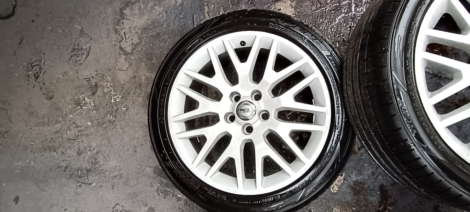 Koła - opony+ felgi Opel OEM 5x110 235/45/18