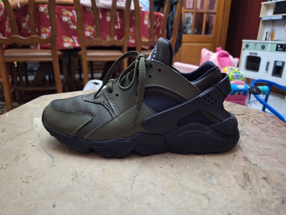Nike Air Huarache Cargo (EUR 40)