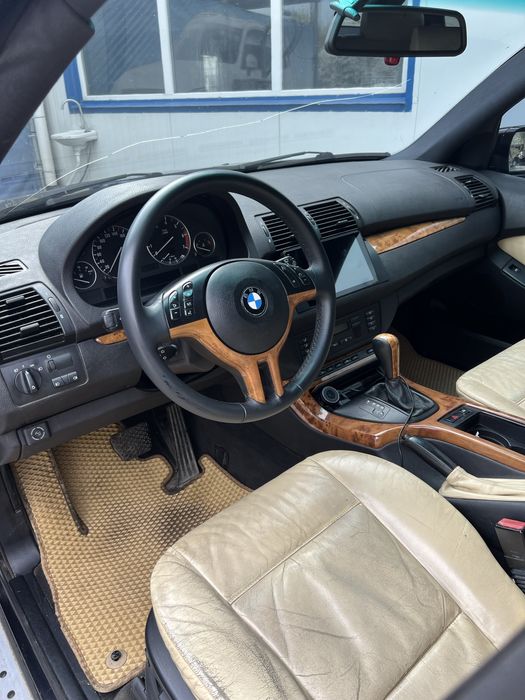 Продєаться  БМВ Х5 53 кузов