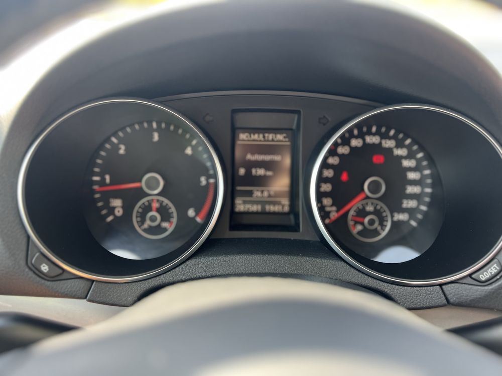 VW Golf 2.0 TDI de 2009, nacional. 110 cav