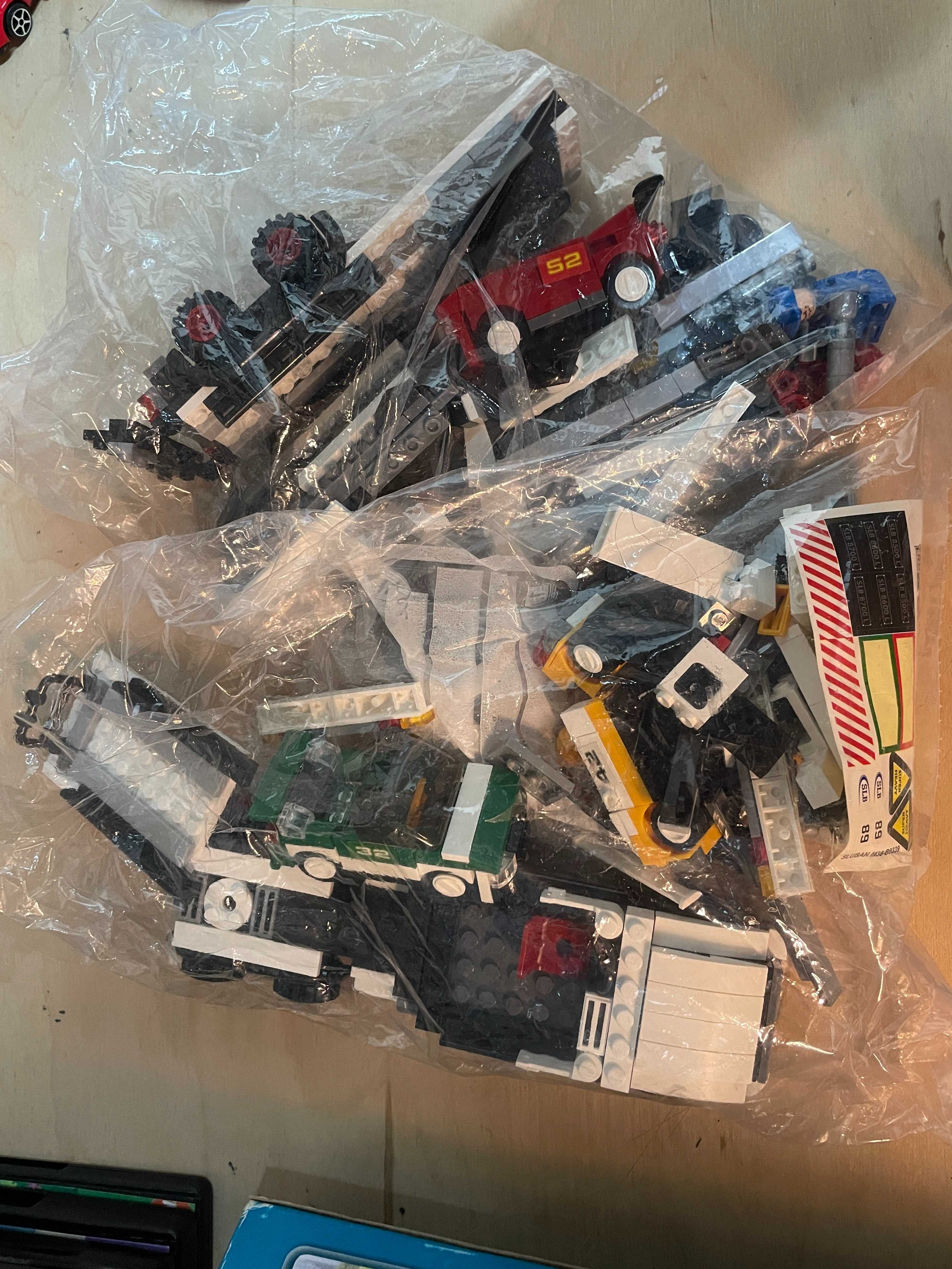 Camião de transporte de carros - para montagem - 638 peças
