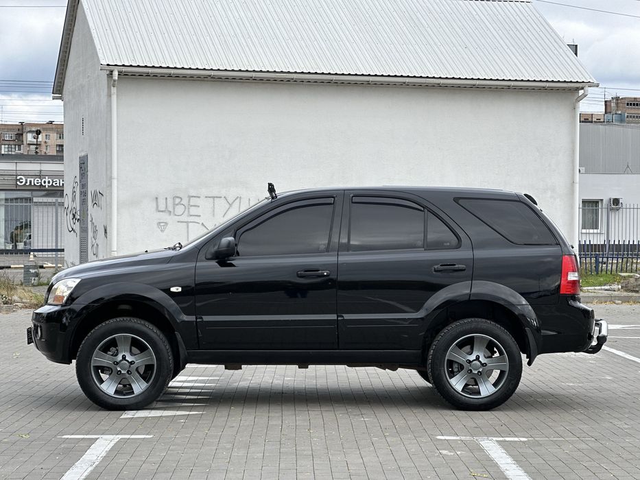 KIA SORENTO 2.5 TDI 2009 рік 4WD 5500$ в Одесі гарний стан