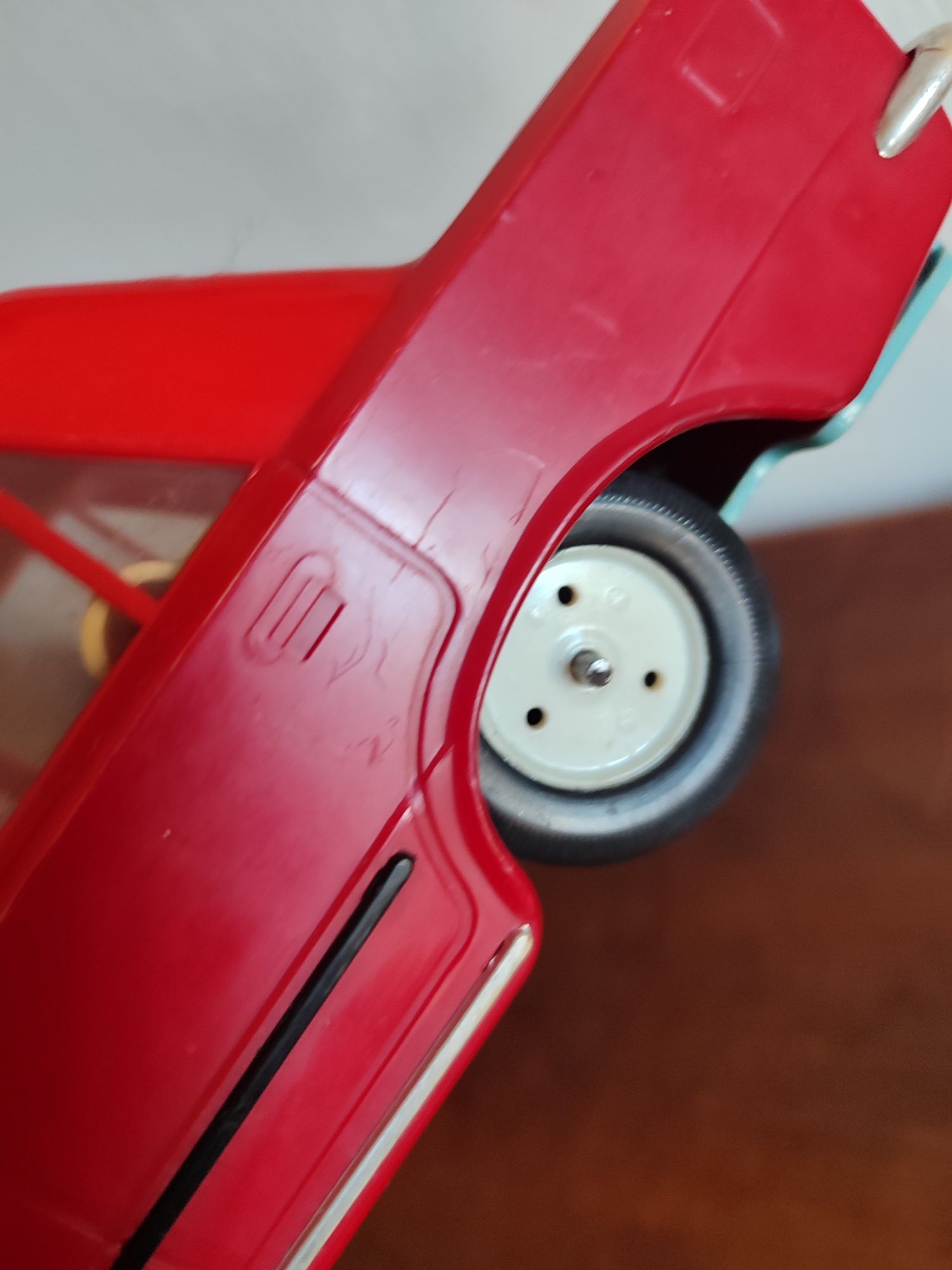 Zabawka duży fiat 125 p Sinol