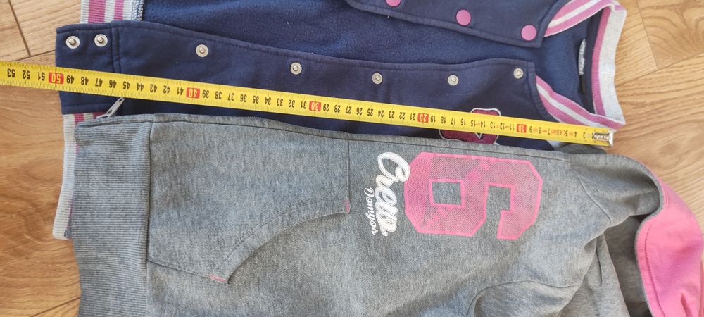 Ciepłe bluzy Bomberman dziewczęca Decathlon 134 zestaw