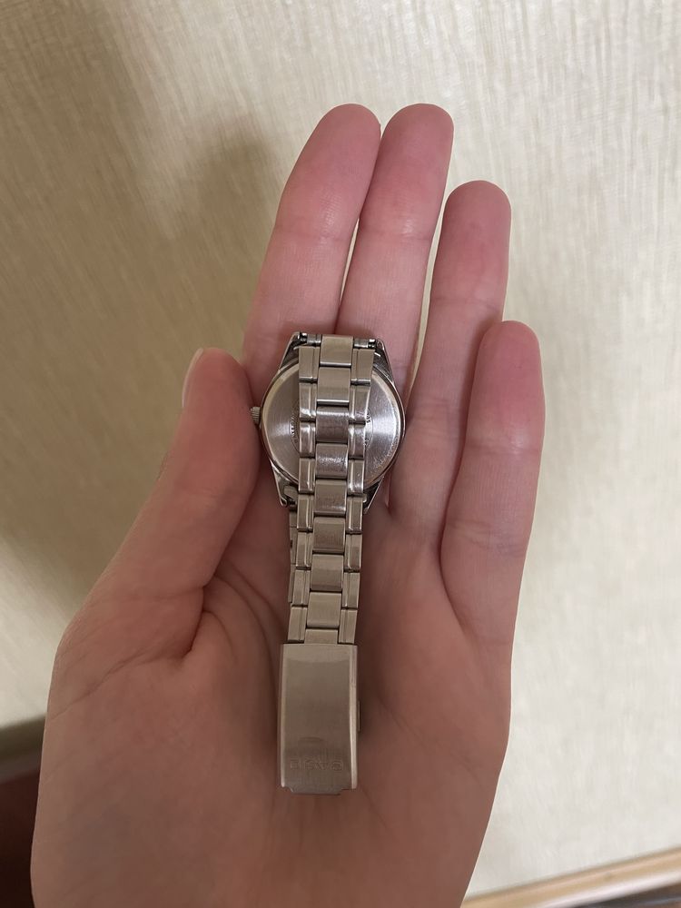 Часы casio срібний колір