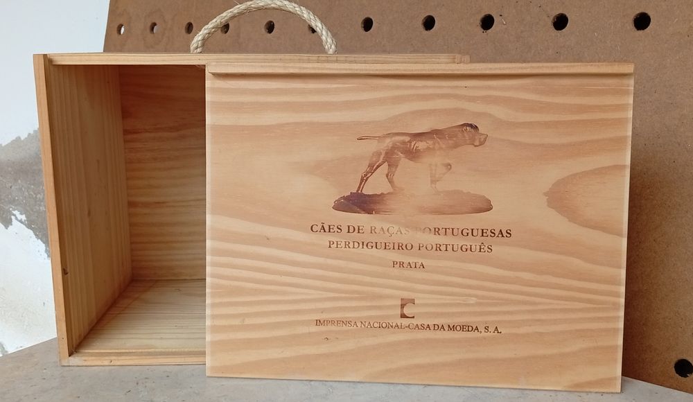 Escultura de Prata Luís Valadares