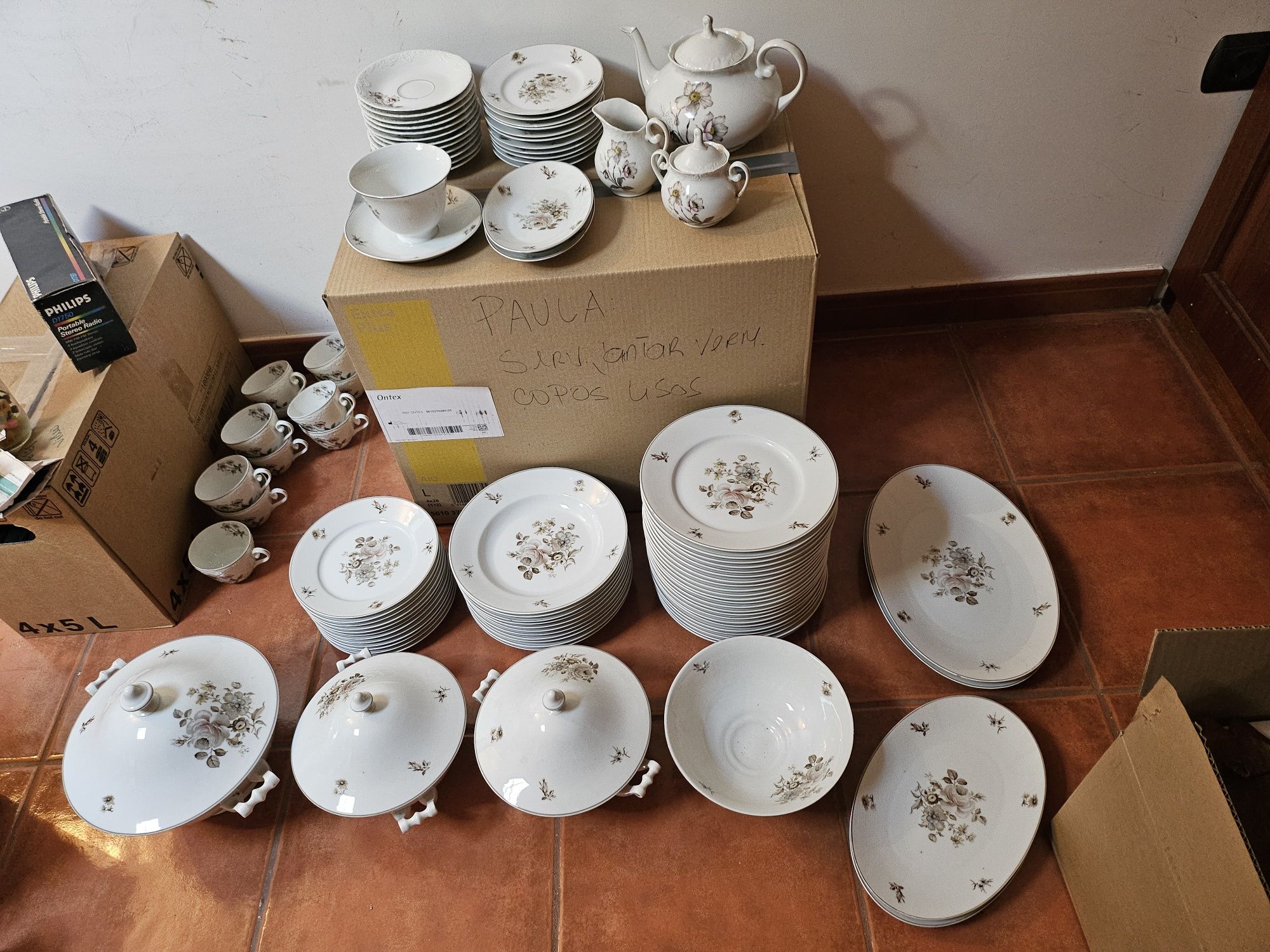 Serviço Jantar Centenário 84 Peças
