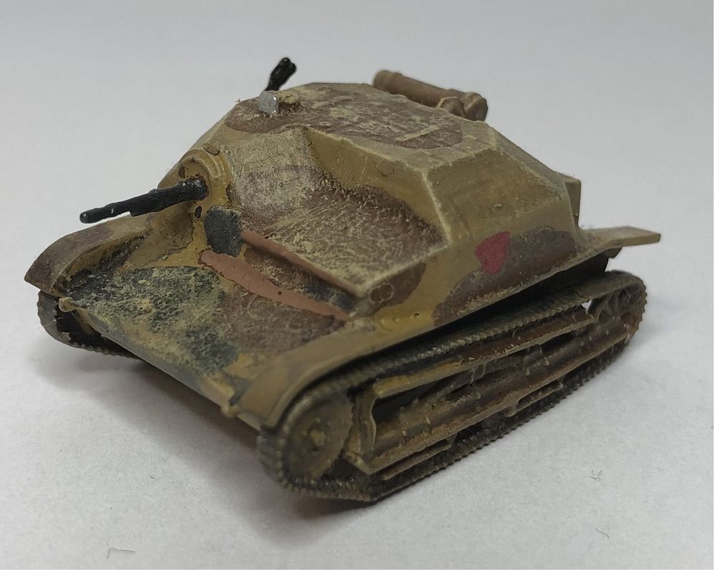 Tankietka TKS z CKM skala 1/72
