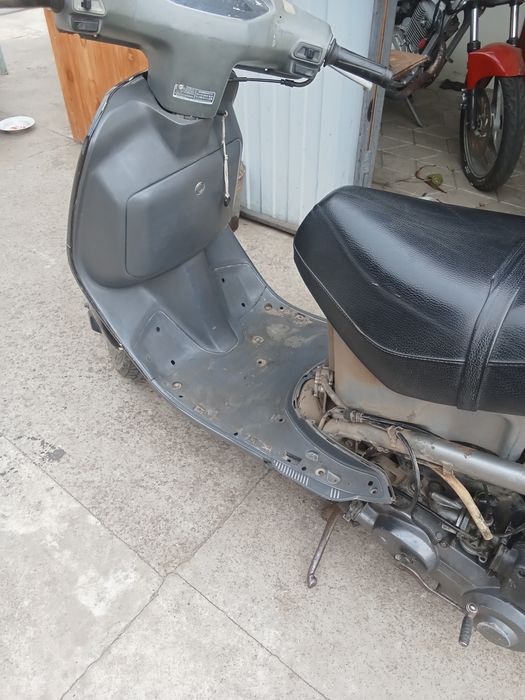 Хонда лиад 50сс. 90сс продам 2 скутера.