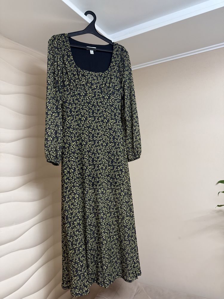 сукня міді плаття в квітковий принт topshop