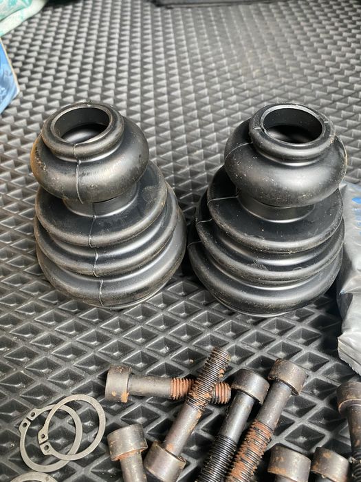 Пильніки ШРУС Spidan GKN на BMW E53