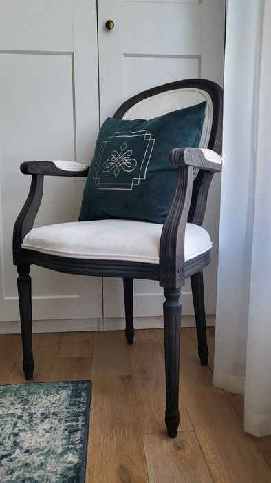 Fotel Ludwik Medalion