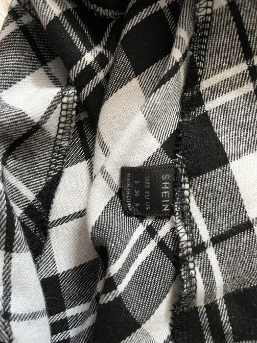 Спідниця в клітинку