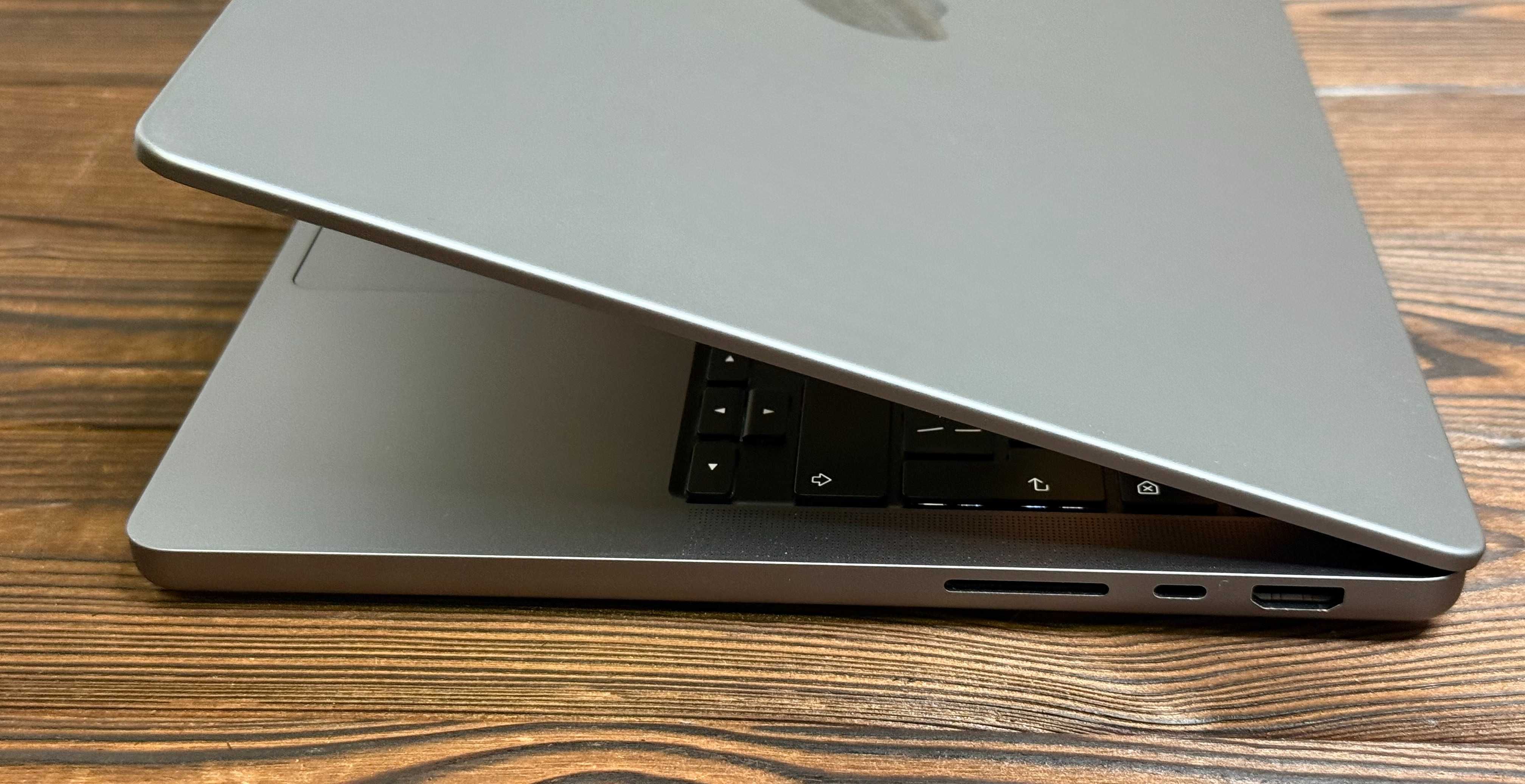 MacBook Pro 14" Space Gray Mid 2021 (MKGP3) - 830 $$ Магазин Гарантия