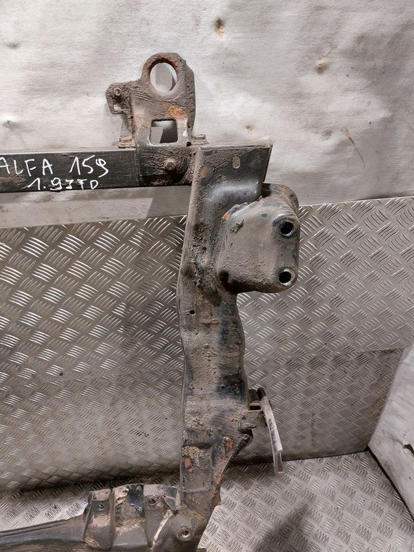 Sanki Belka Silnika Alfa Romeo 159/1.9 Jtd