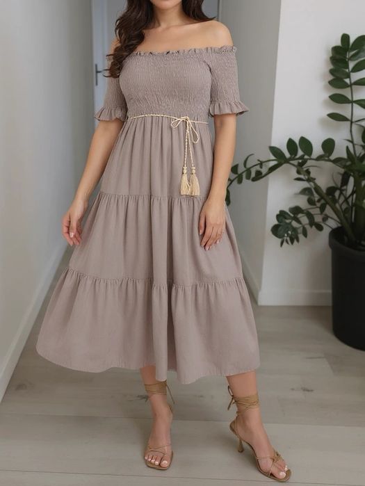 Beżowa wiskozowa sukienka hiszpanka w stylu boho lekka zwiewna