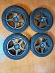 Felgi aluminiowe 15" 4X108 - opony zimowe Uniroyal 195/55 R15