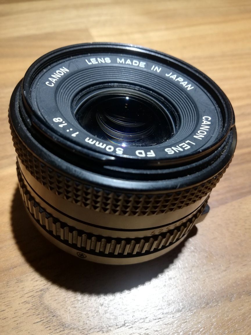 Obiektyw Canon Lens