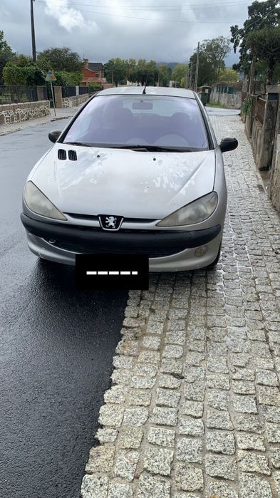 Troco  Peugeot 206 1.4 hdi comercial